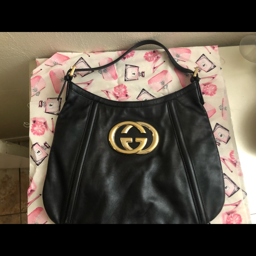 Gucci purse